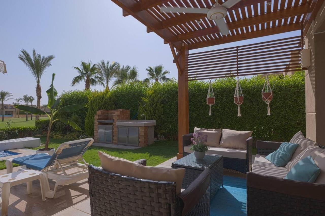 Safty Palm Oasis Private Pool & Beach Access Villa Ain Sukhna Exterior photo